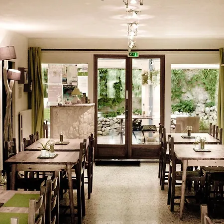 De La Baume , Aux Delices Du Verdon Hostel Castellane