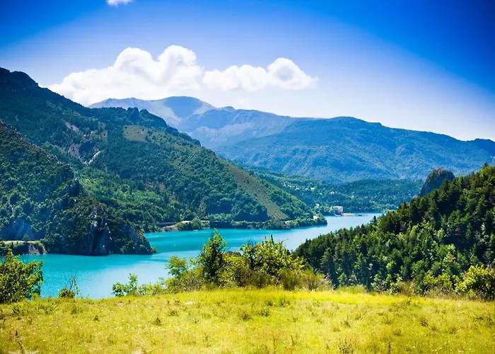 De La Baume , Aux Délices Du Verdon *